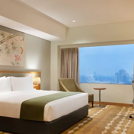 Holiday Inn & Suites Jakarta Gajah Mada By Ihg Exterior photo