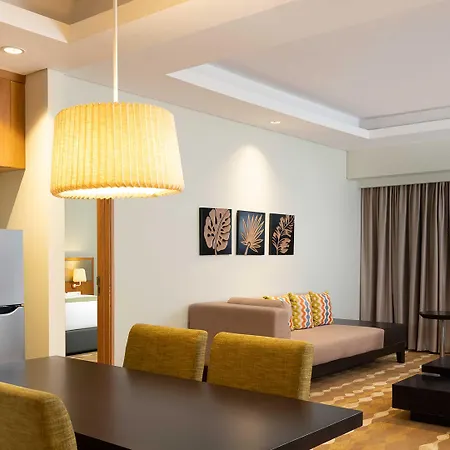 Holiday Inn & Suites Jakarta Gajah Mada By Ihg Exterior photo
