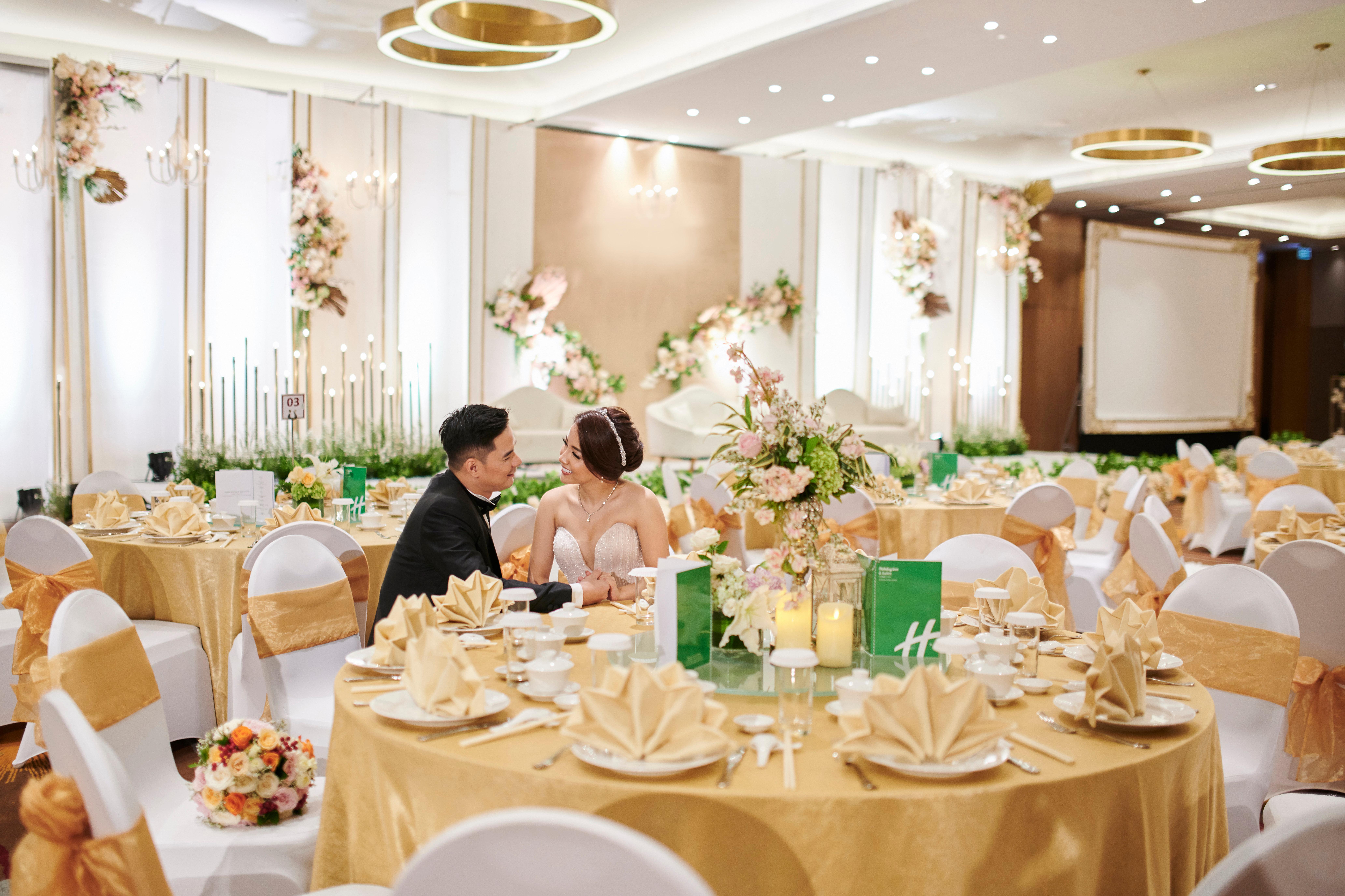 & Gajah Mada By Ihg