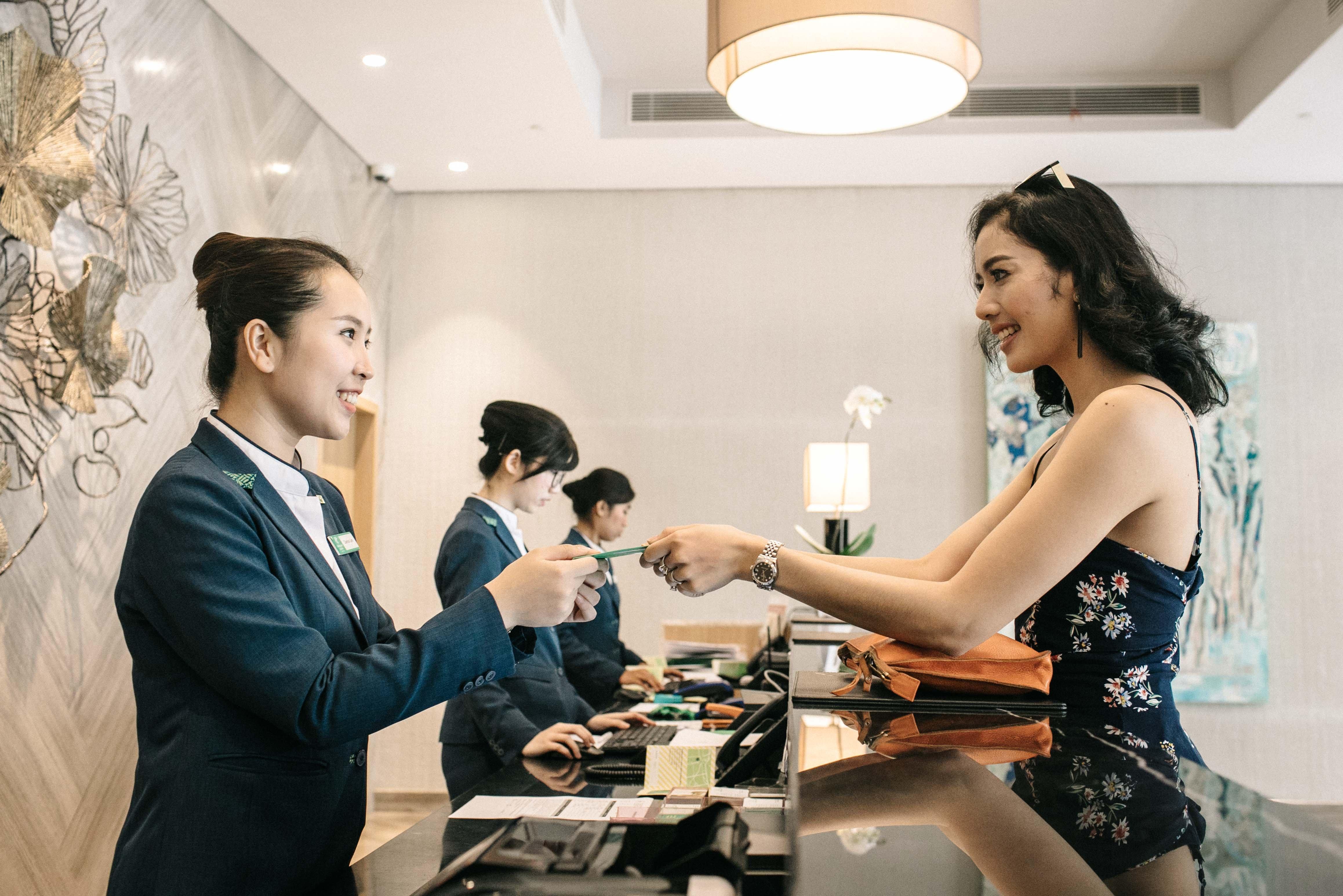 Hotel & Gajah Mada By Ihg Jakarta