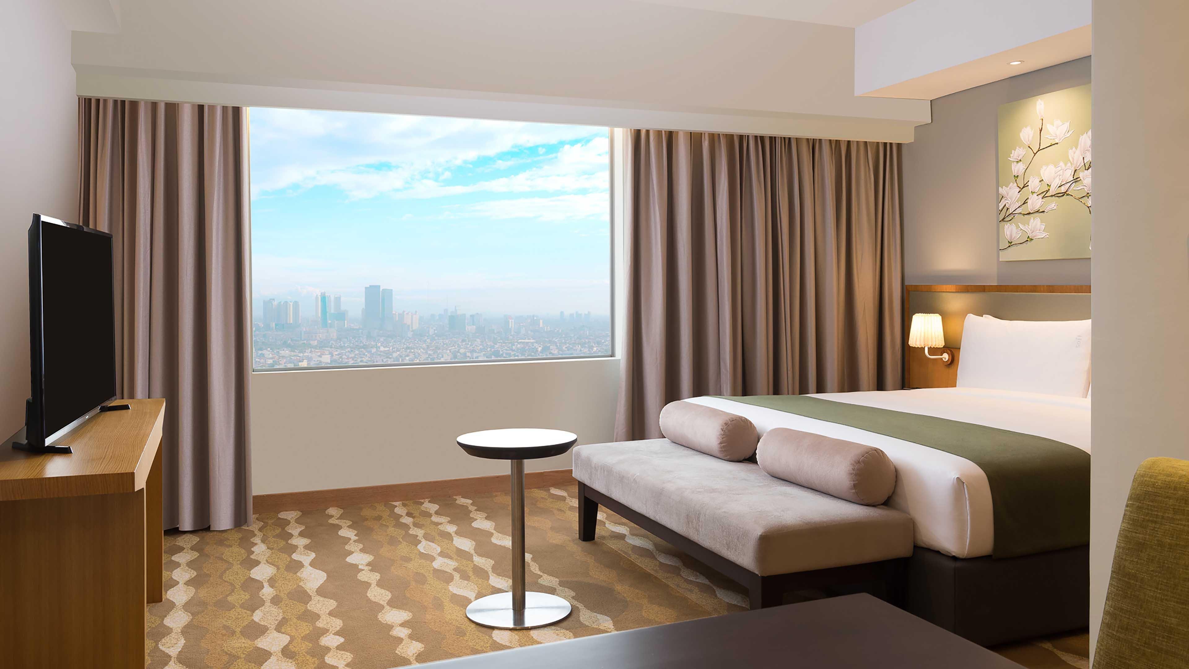 Hotel & Gajah Mada By Ihg 4*