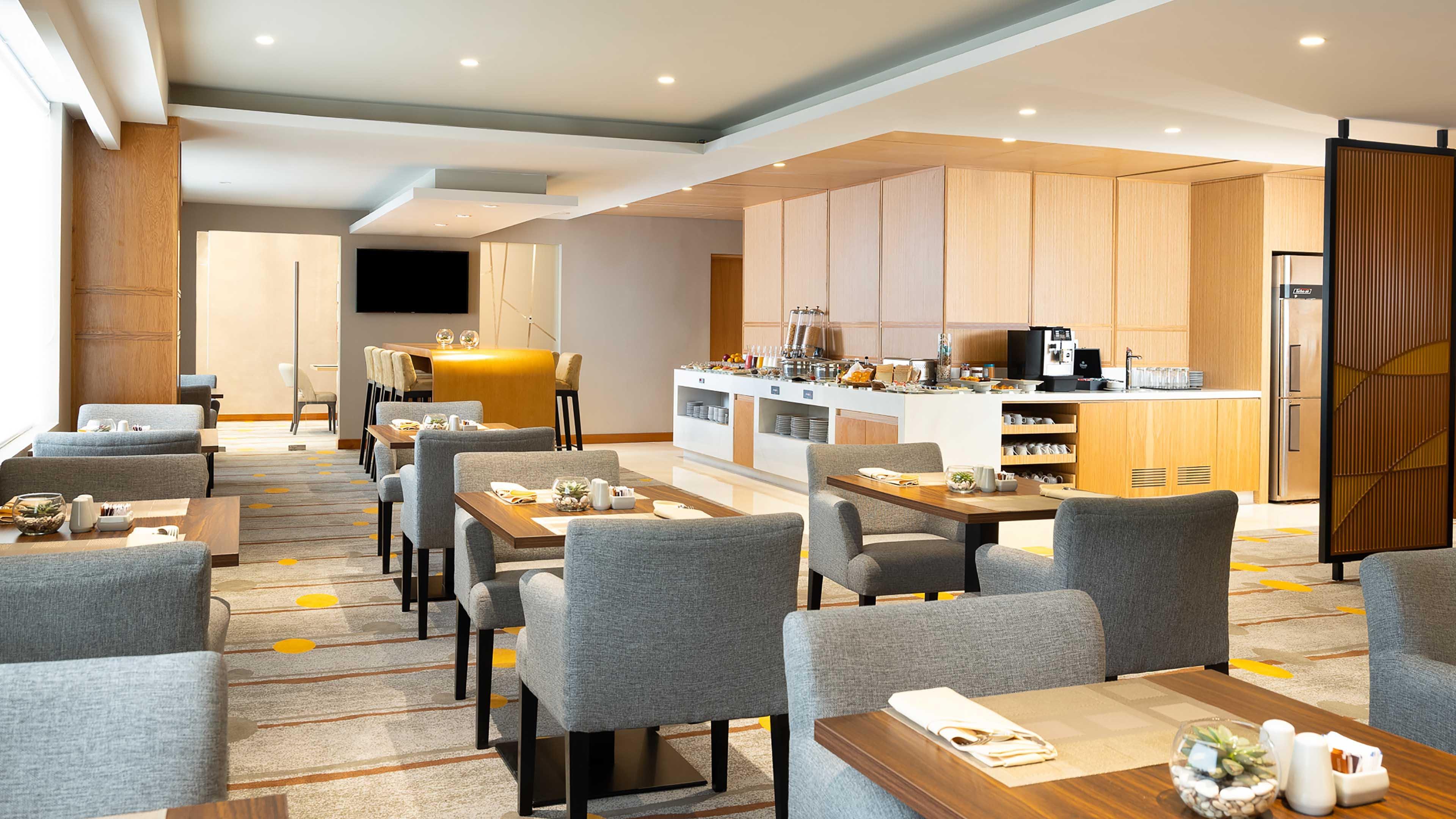 & Gajah Mada By Ihg