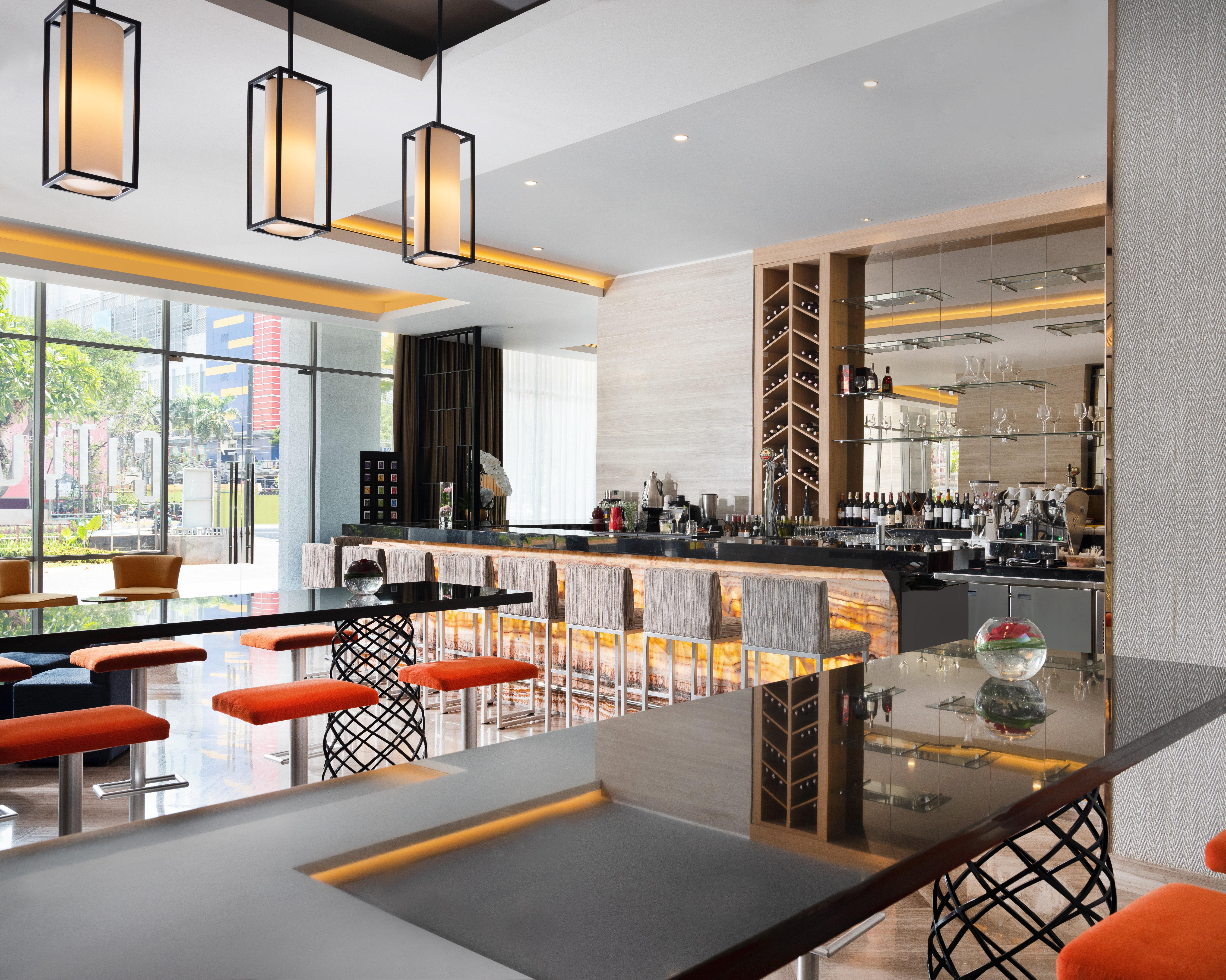 Hotel & Gajah Mada By Ihg 4*